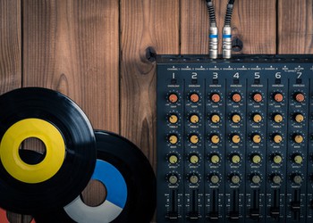Être DJ (disc jockey) Auto-Entrepreneur - Nos conseils pratiques