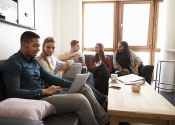 Coworking et cohoming : de nouveaux espaces pour travailler