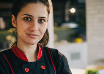 Cuisinier à domicile auto-entrepreneur : les réponses à vos questions