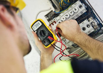 Comment devenir électricien en auto-entreprise ?