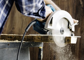 Devenir menuisier auto-entrepreneur