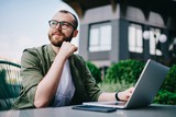 https://www.portail-autoentrepreneur.fr/media/CACHE/images/knowledgebase/comparatif-sasu-ou-auto-entrepreneur/b80fa622b0126d1188beb96053aa5f53.jpg